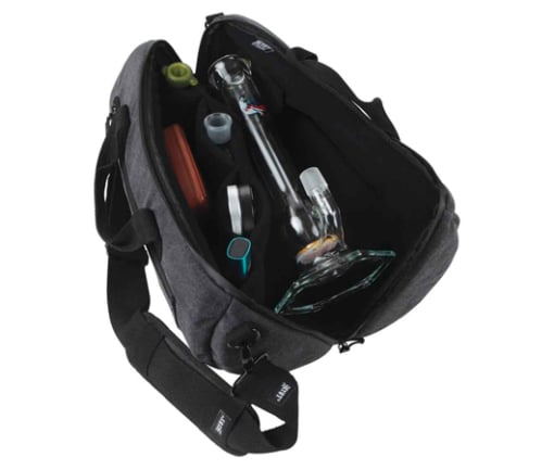 RYOT®-20″-SmellSafe™-Pro-Duffle-2 RYOT